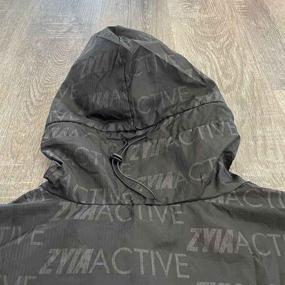 NWT Zyia Active Breeze Jacket in Black - Size: XXL - Picture 11 of 11